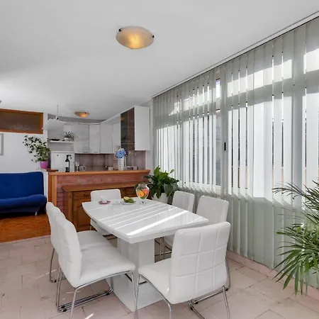 Apartamento Bole